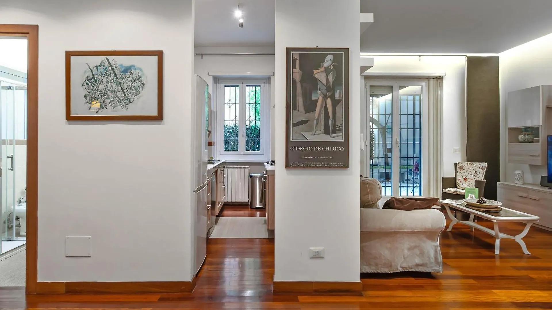 Viale Tirreno - Appartamento Con Patio Rome Apartment
